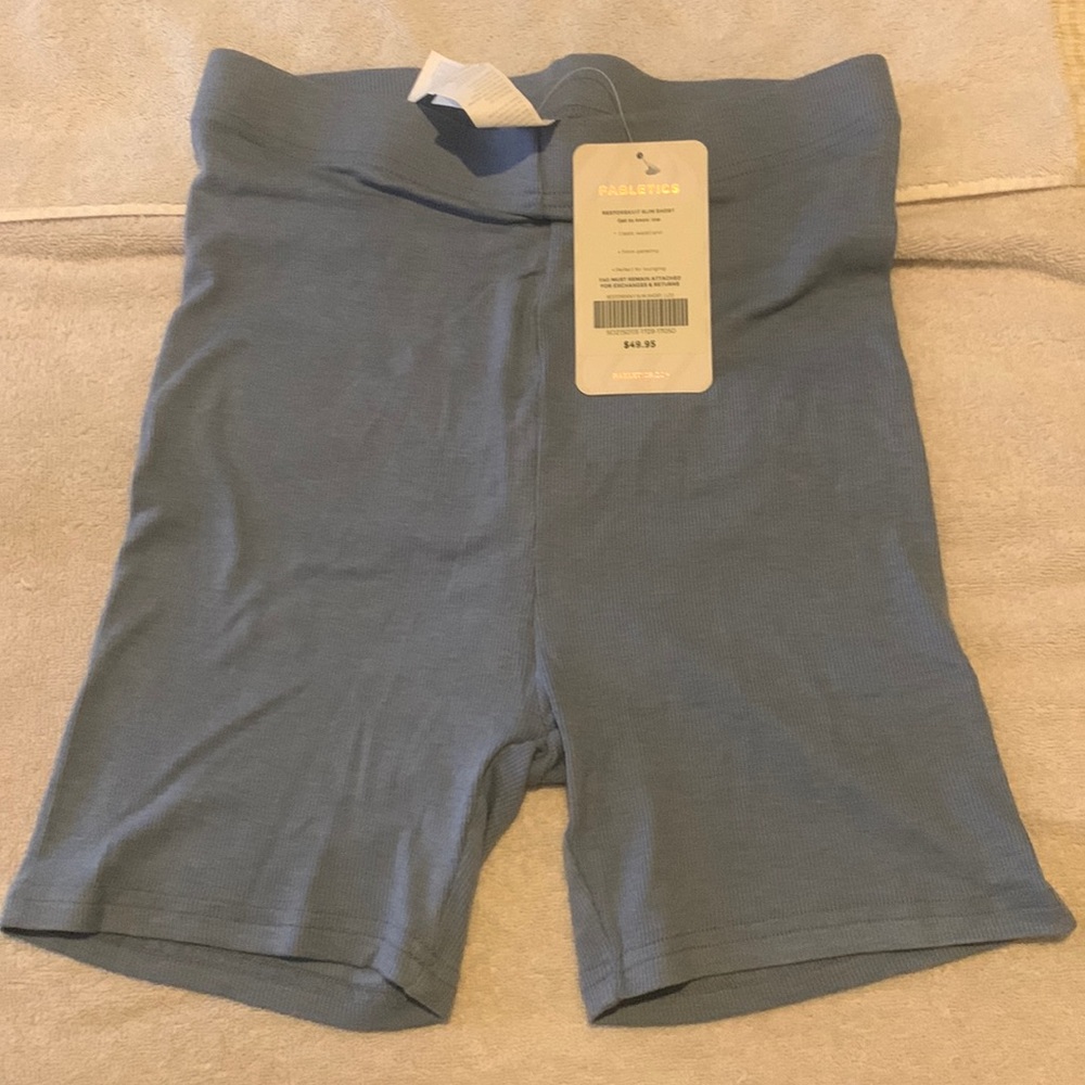 Women’s medium blue workout shorts athletic shorts